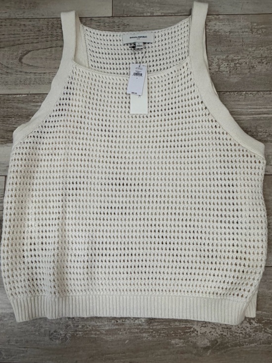 Banana Republic Tops - Banana Republic Cream Textured Ribbed Sweater Tank - size L